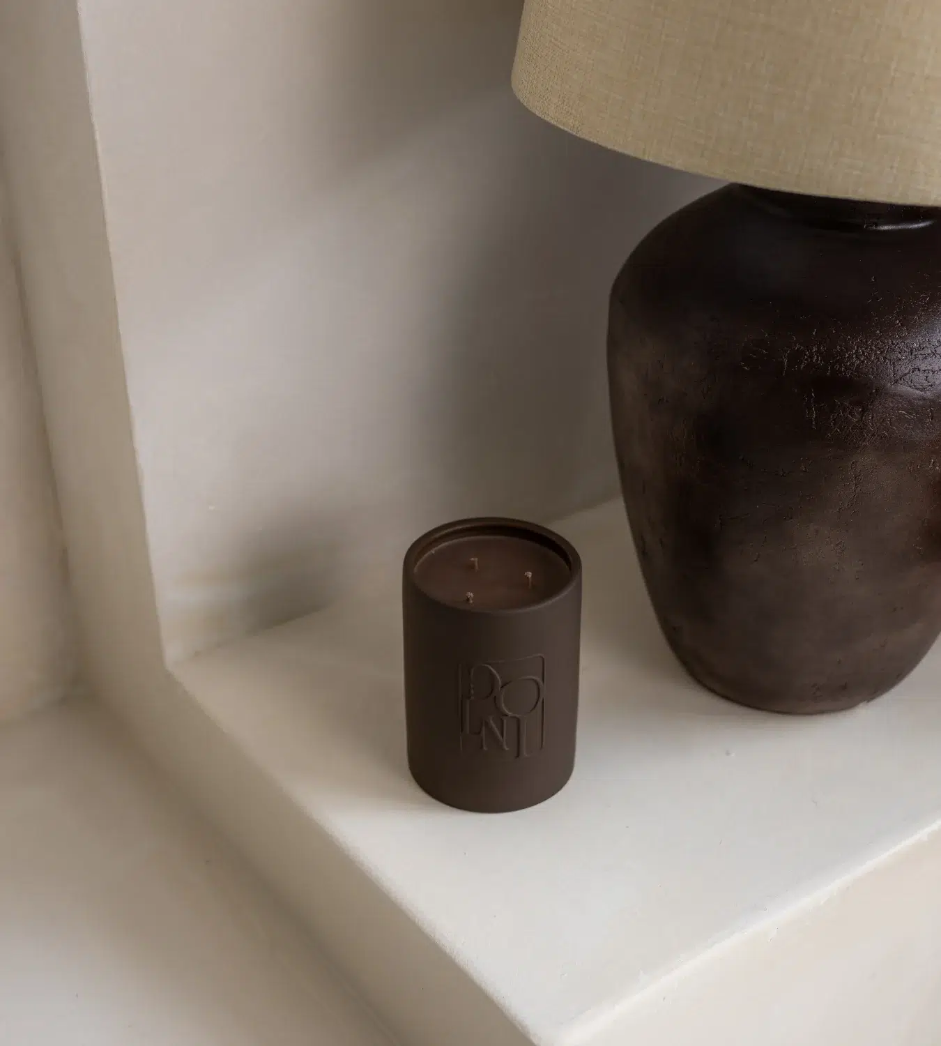 Tobacco & Oud rudos keramikos žvakė - Image 6