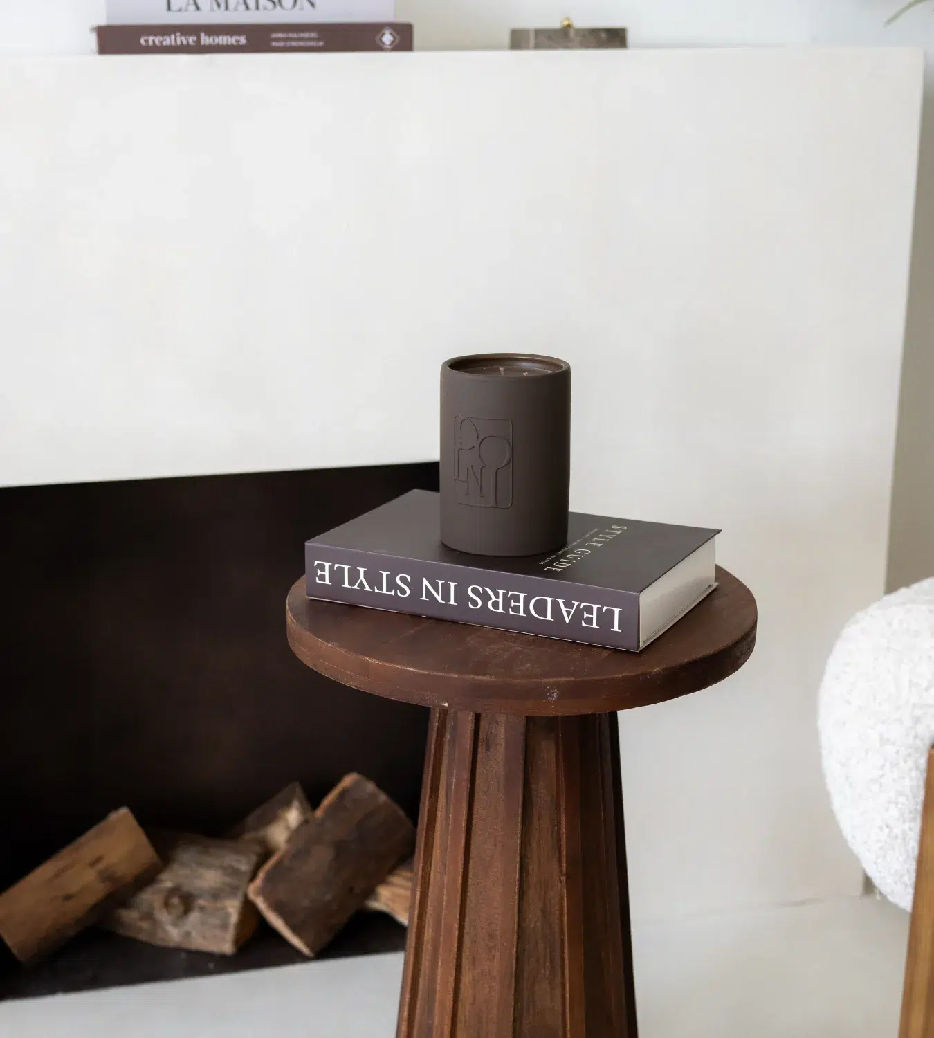 Tobacco & Oud rudos keramikos žvakė - Image 8